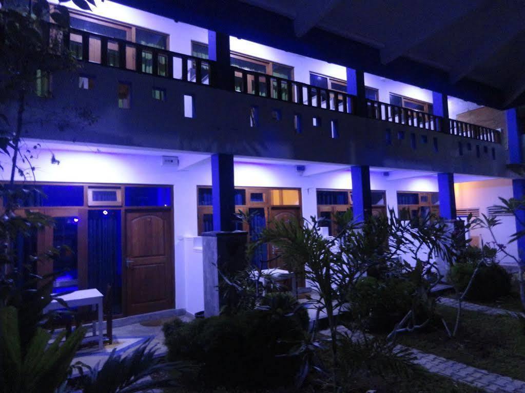 Aaradhya Mirissa Otel Dış mekan fotoğraf
