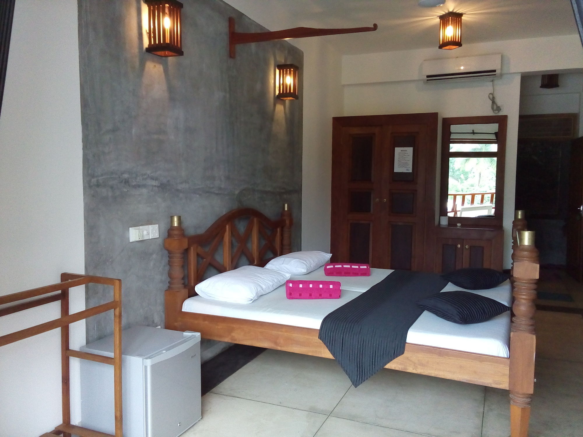 Aaradhya Mirissa Otel Dış mekan fotoğraf